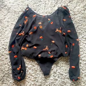 Wilfred black/floral Talmont body suit